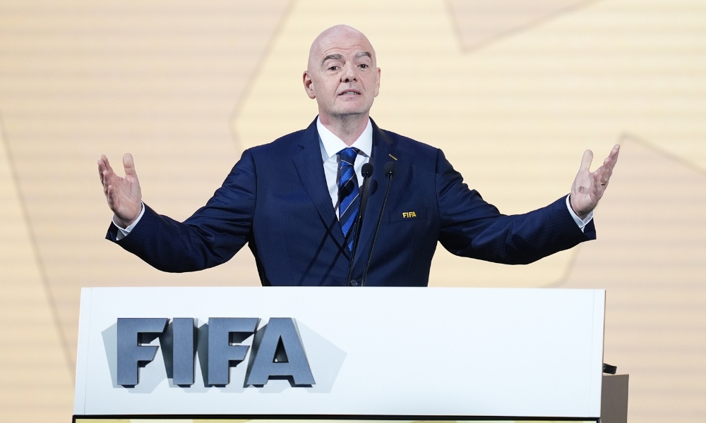 足球界的广 足球界的广