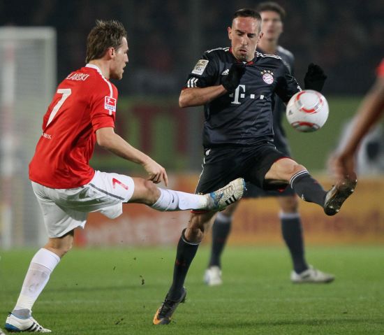 和曼城的强 和曼城的强